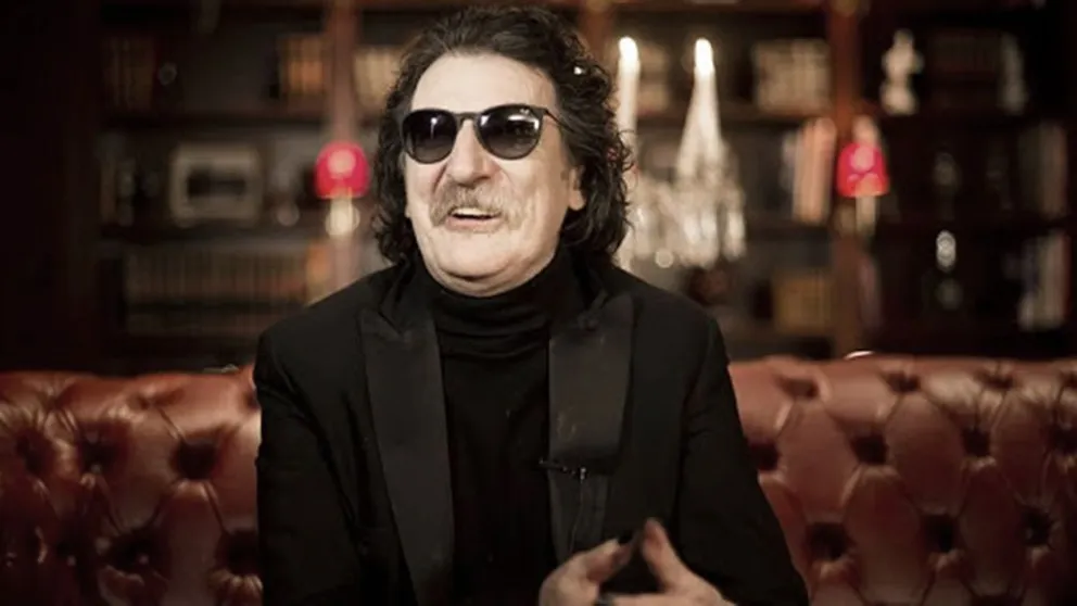Charly García sufrió quemaduras en una pierna y está internado