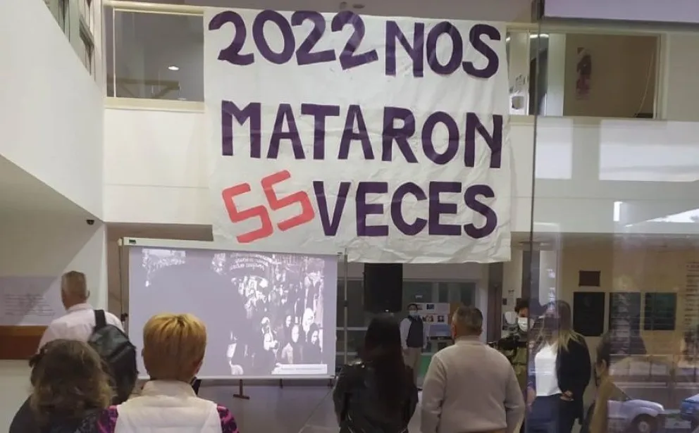 8 M: Intervenciones artísticas en Tribunales para reflexionar sobre el aumento de la violencia de género