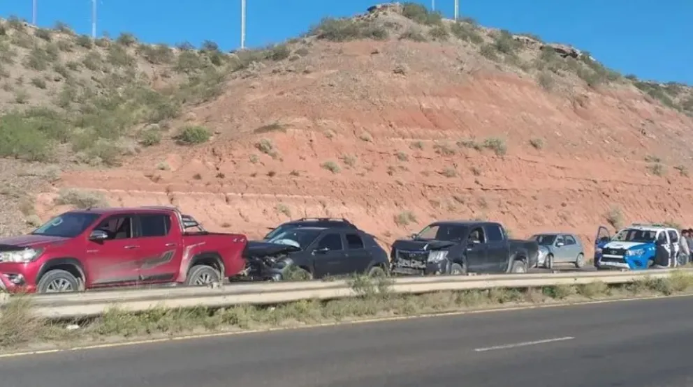 Tiene 18 años, manejaba borracho y provocó un choque en cadena en plena ruta 