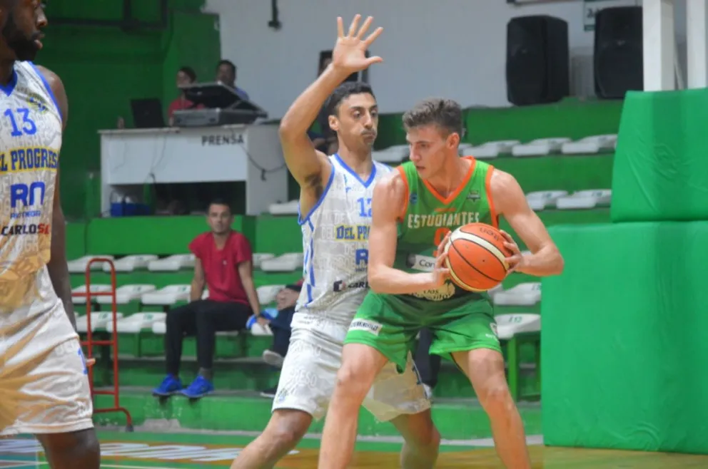 En Concordia, a “Progre” no le alcanzó con un gran segundo tiempo en el primer partido de la gira