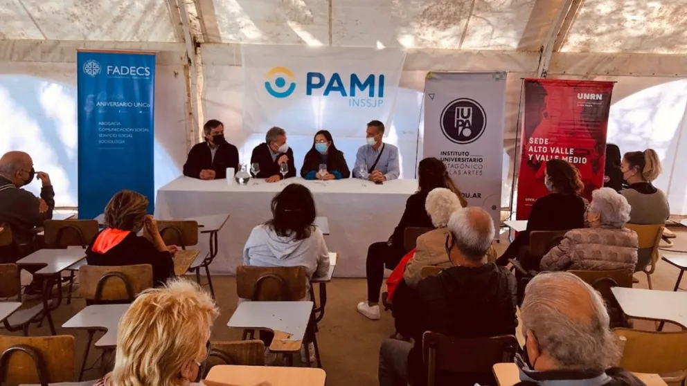 Se presentaron los cursos UPAMI de las tres instituciones universitarias de la región