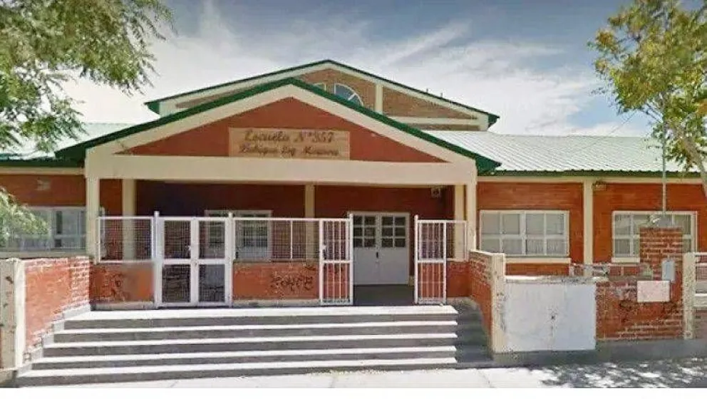 Estudia en la Escuela de Adultos y busca recaudar fondos para su Viaje de Egresados 