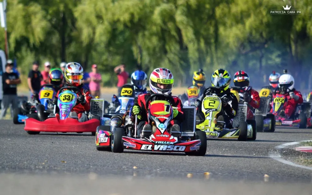 El Karting con Caja hará su gran inicio de temporada en el autódromo de Roca