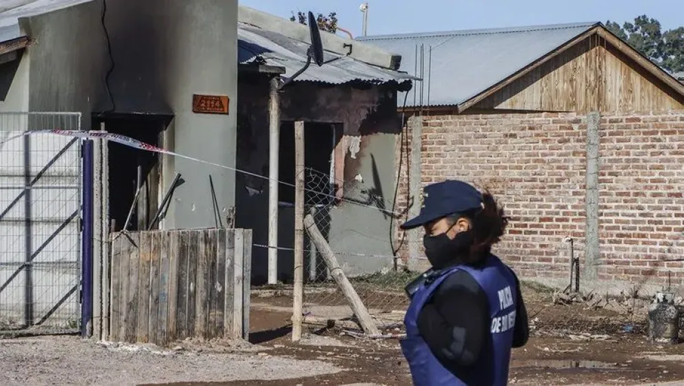 Incendio fatal en Fernández Oro ¿Cómo continúan los cuatro hermanos que sobrevivieron?