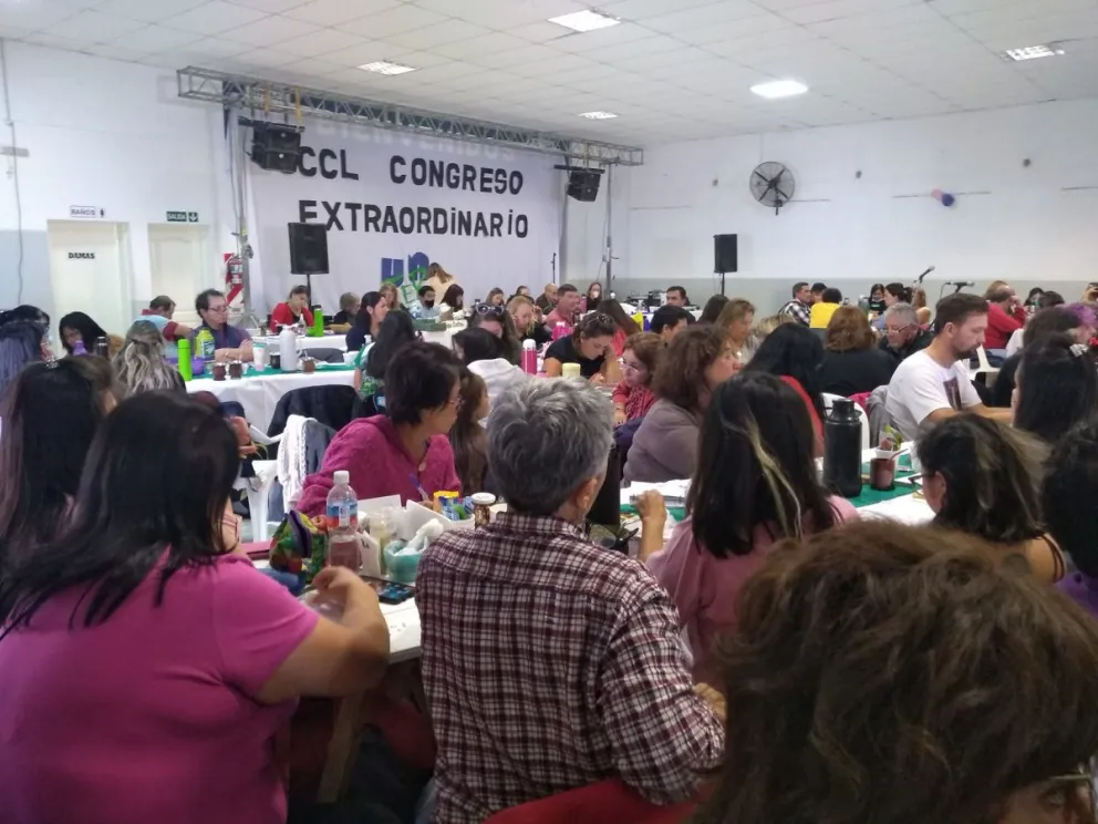 A las 10 marchan los docentes, en la primera jornada del paro de UnTER