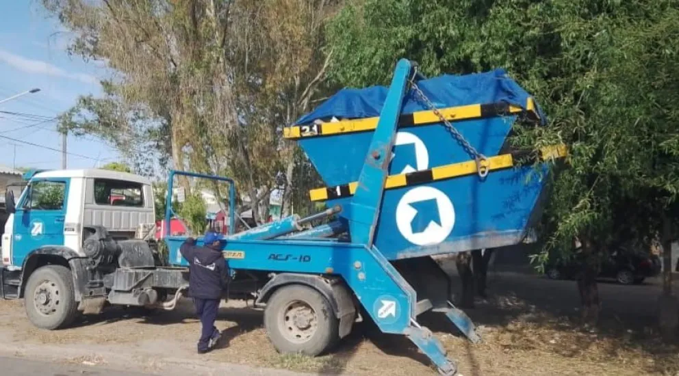 Conoce el cronograma de los contenedores azules en barrio Fiske Menuco