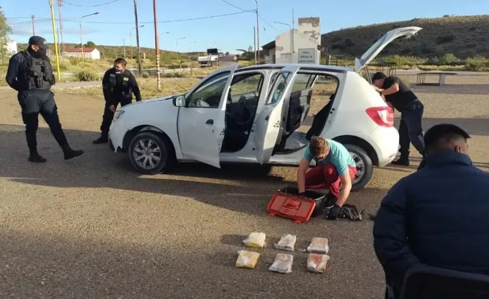 Investigarán a peces gordos del narcotráfico que mandaban droga de Roca a Chubut