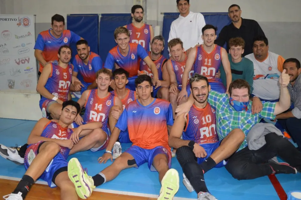 Esta noche Deportivo Roca se juega una nueva final buscando meterse en playoffs