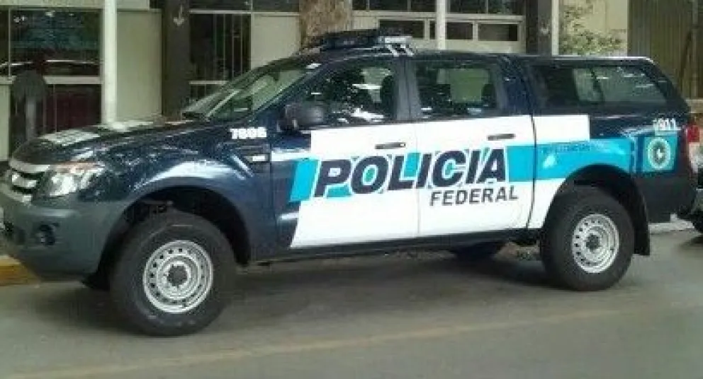 Personal de la Policía Federal hizo allanamientos en el Barrio Nuevo. Se secuestró cocaína fraccionada y fue detenido un hombre. Foto (archivo)