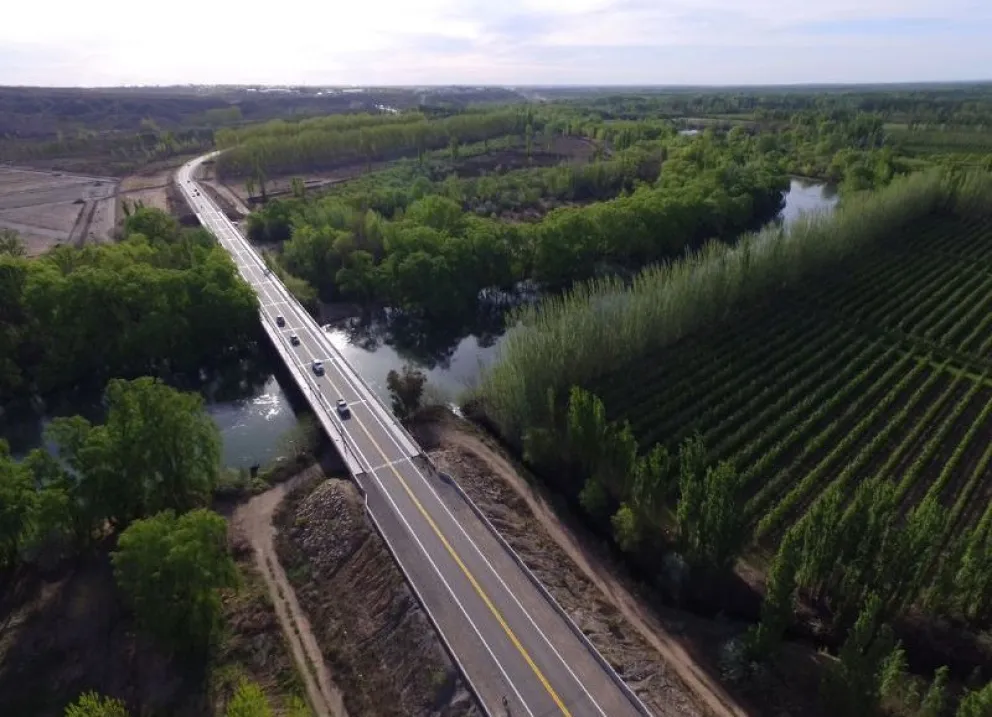 Se construirá un cuarto puente entre Río Negro y Neuquén