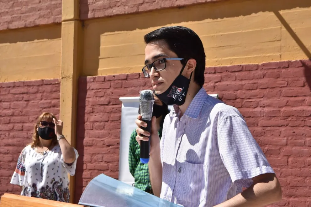 Finalmente se resolvió y el estudiante del CET ya tiene la validez nacional de su título