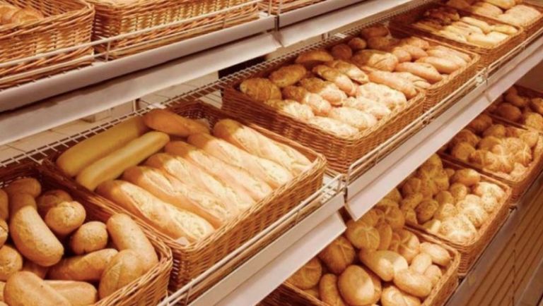 El pan aumentó y cuesta 0 en varias panaderías de Roca