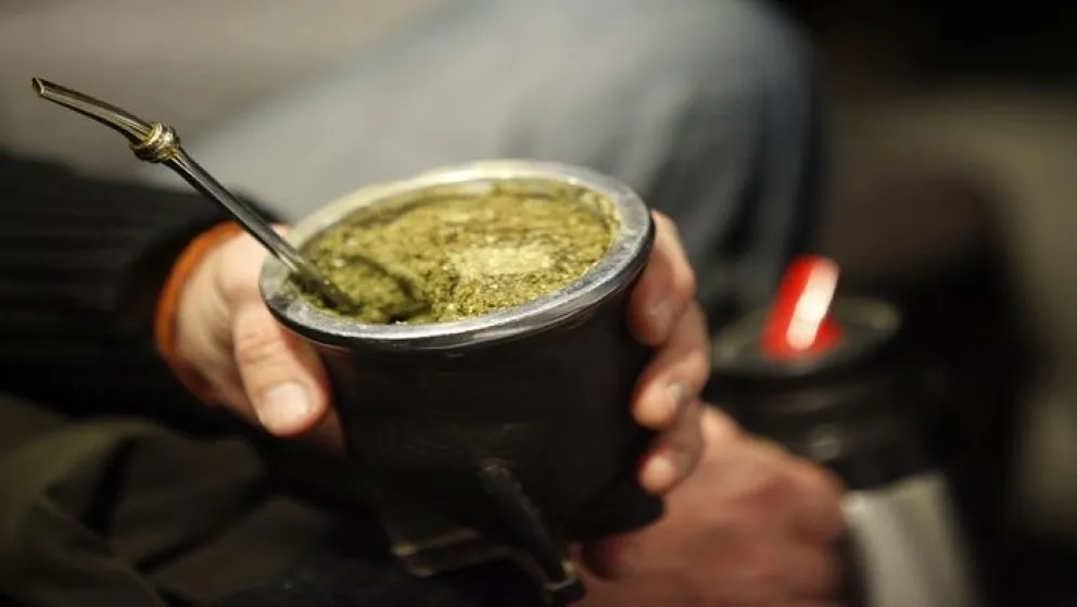 ¿Cómo es que el mate se vuelve una tradición que une a la Argentina?