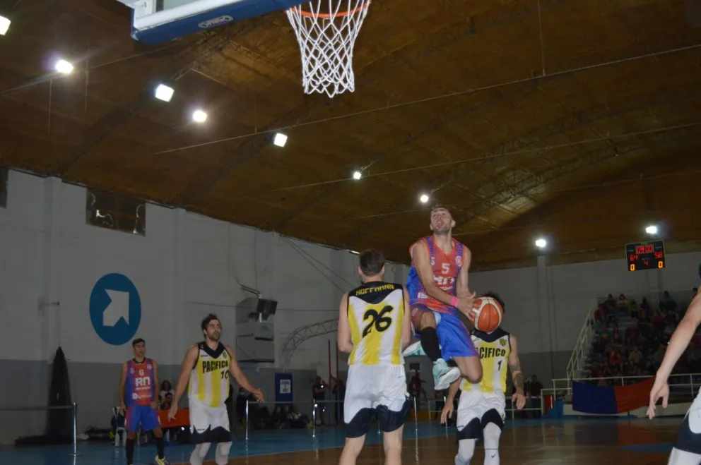 Cuarto triunfo al hilo del Depo que lo ilusiona con meterse en play-offs