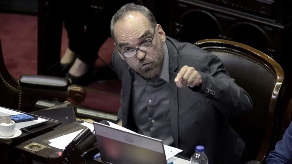 El diputado Iglesias trató de "payaso indigno" a Martín Soria