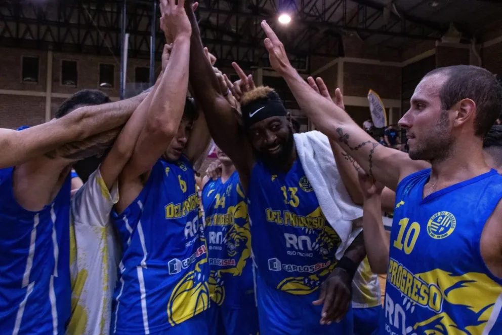 Del Progreso empieza su camino de play-offs frente a Ciclista de Junín esta noche