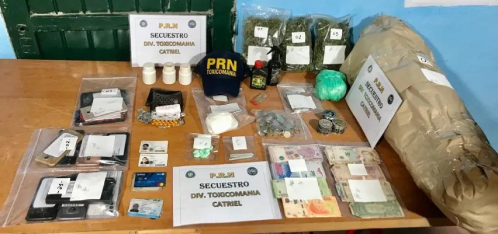 Otro "kiosco" desarticulado: Incautaron drogas, armas y detuvieron a una persona