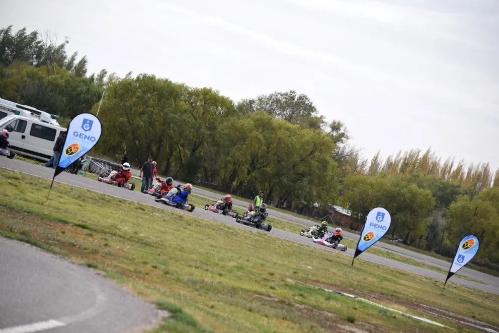 Así se vivió la segunda fecha del Karting con Caja en Roca