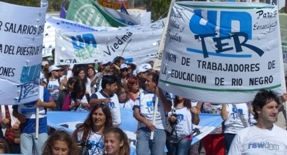 Unter asegura que el acatamiento al paro es del 95 por ciento 