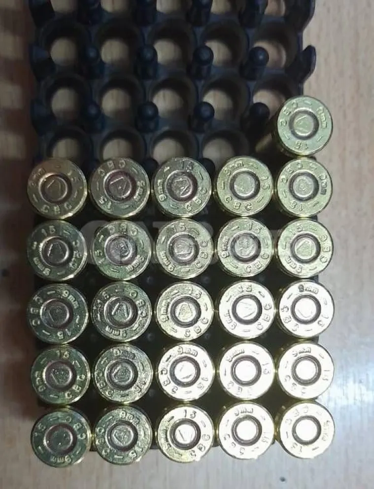 Secuestran droga, municiones y un arma “tumbera” en el norte de la ciudad