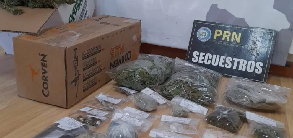   La policía secuestró un kilo de marihuana y municiones de una vivienda